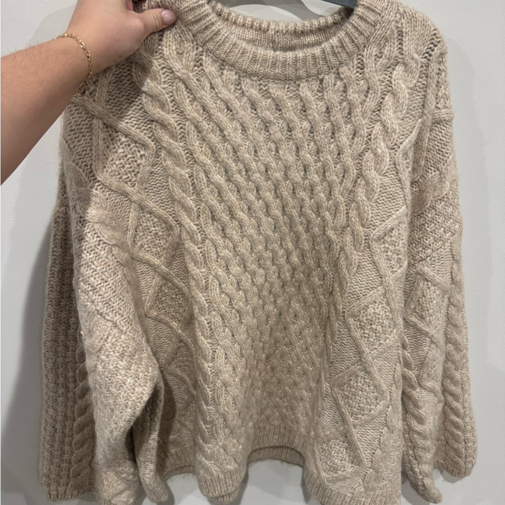 American Eagle Outfitters Cable Knit Sweater